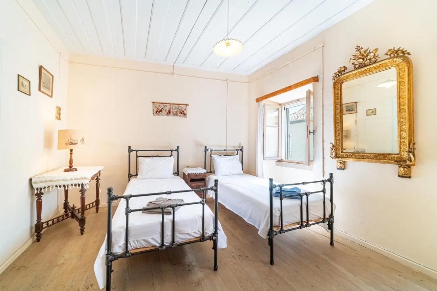 Historic Downtown In Holiday home Gaios